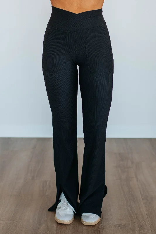 Rixie Ribbed Flare Leggings - Black