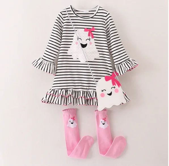 CUTE GHOST DRESS SOCKS AND PURSE SET