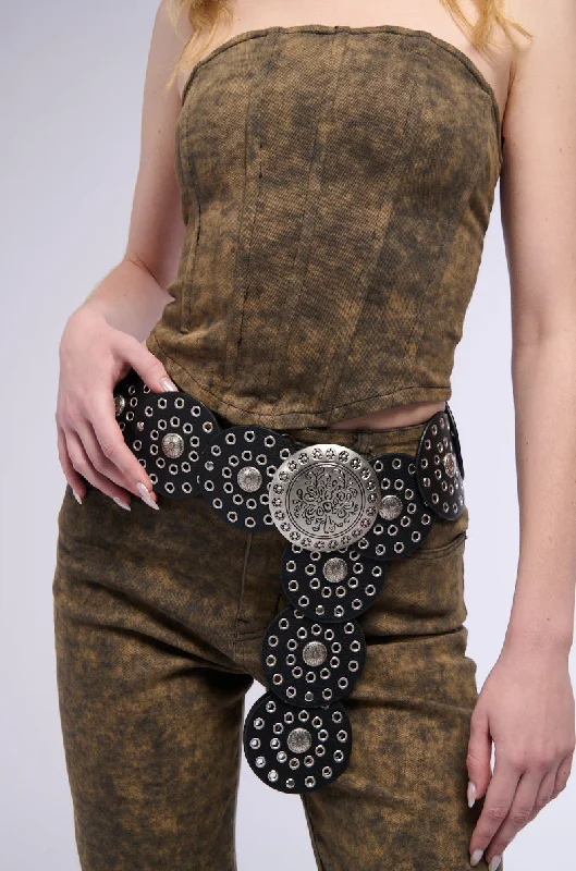 RUNNING IN CIRCLES BELT