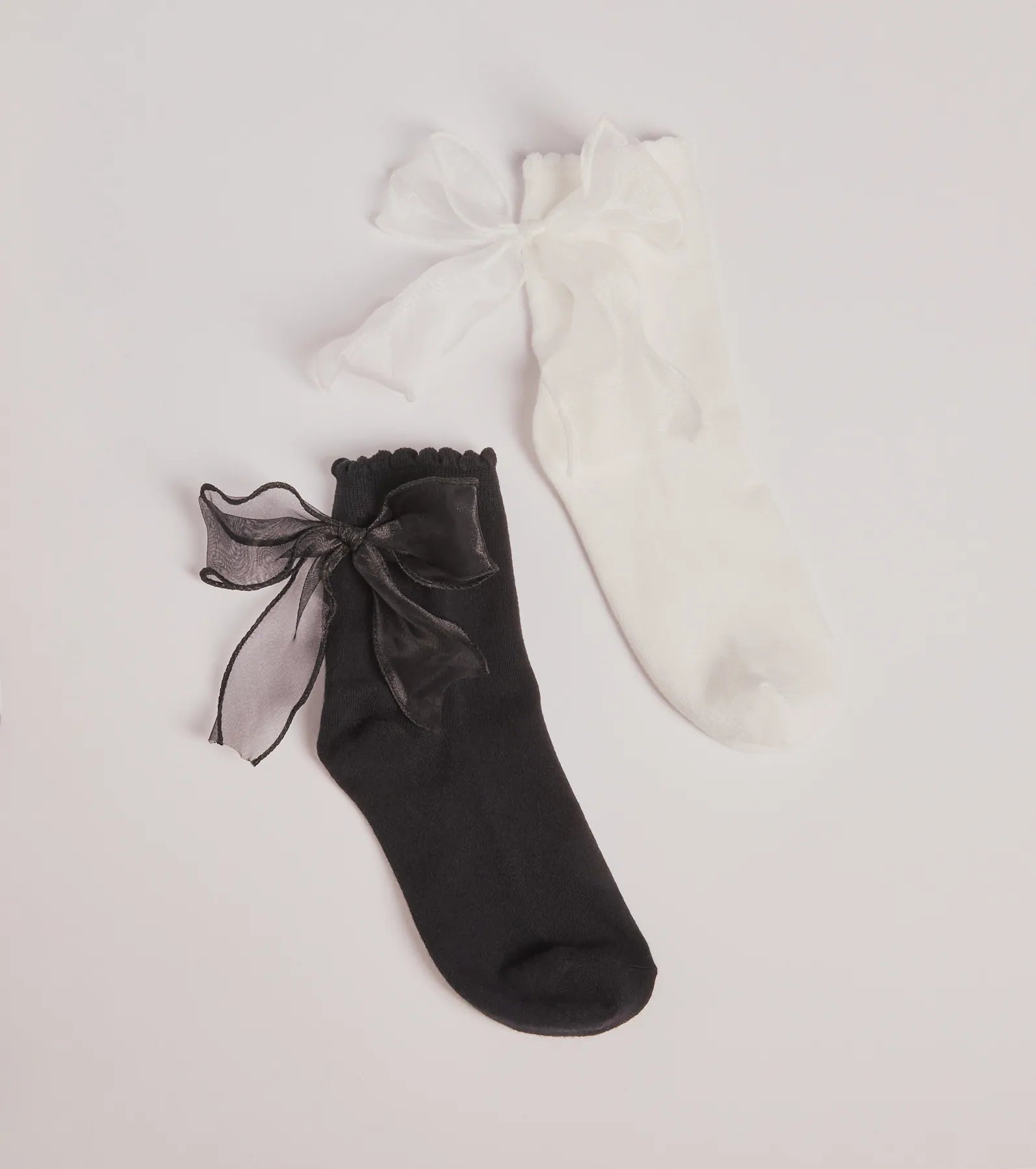 Endlessly Chic Bow Sock Two-Pack