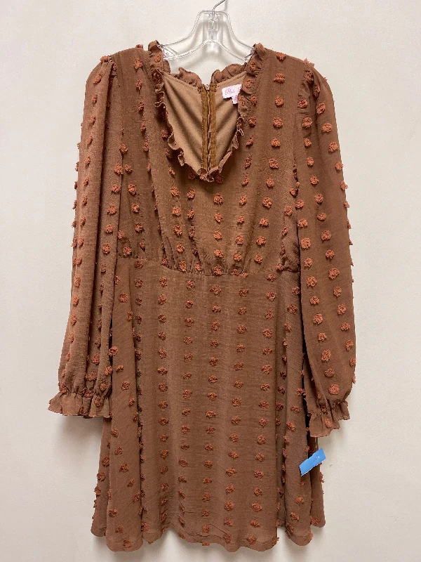 Dress Casual Short By Pink Lily In Brown, Size: M